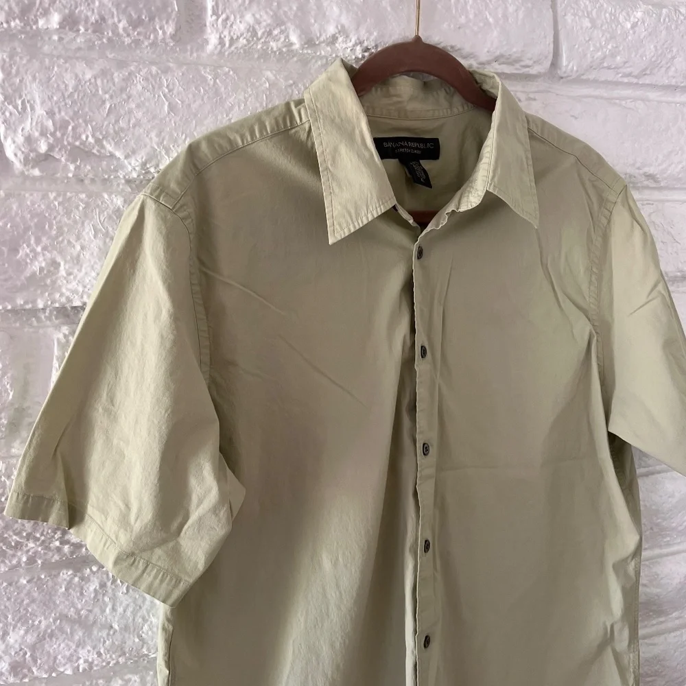Banana Republic Mens Light Green Cotton Shirt XL